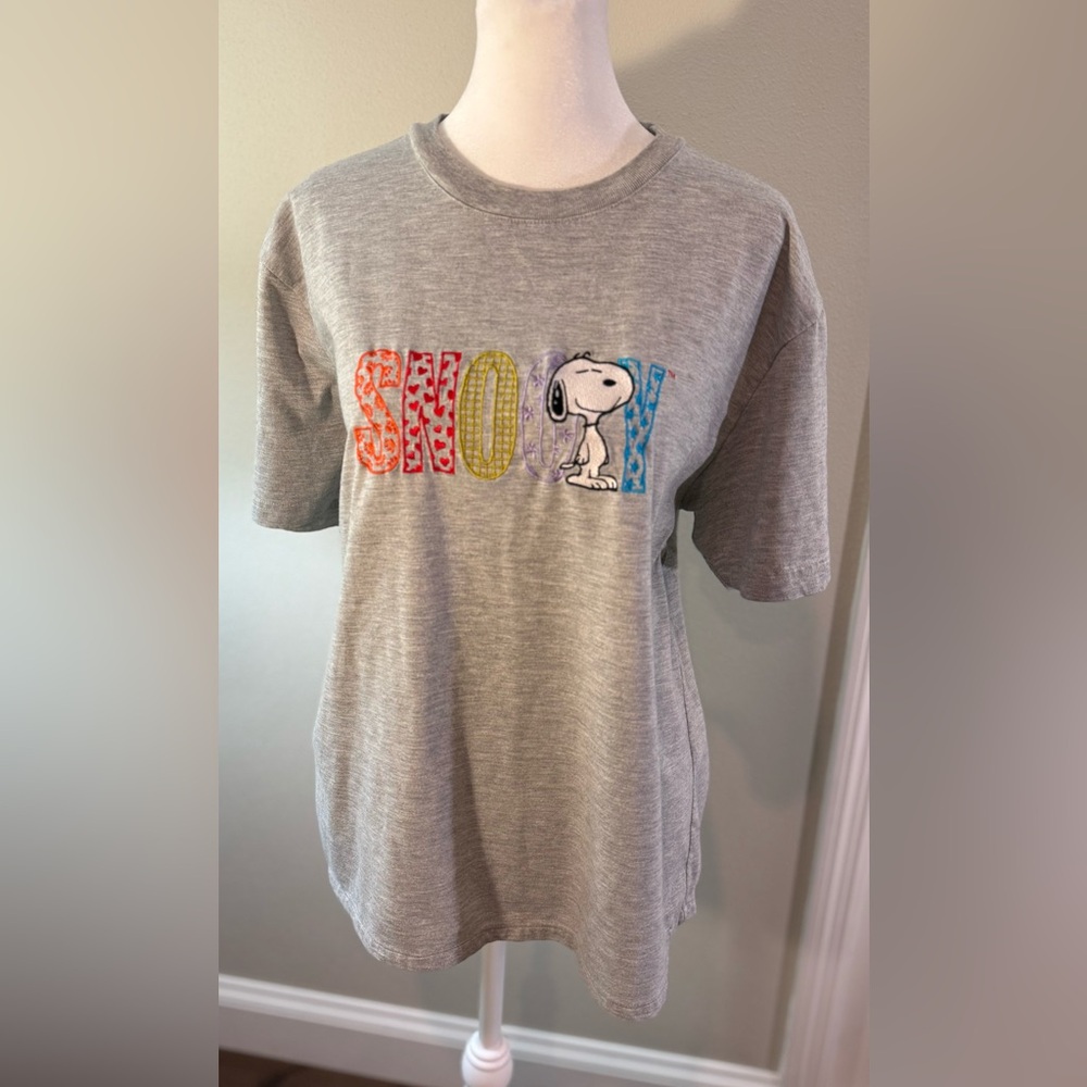 EUC Vintage Peanuts Snoopy Embroidered Gray Adult SS Crewneck T-Shirt XL